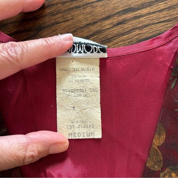 Vintage 80s Ardmore Floral Brocade Vest | Made in USA | Size Medium - Picture 5 of 6